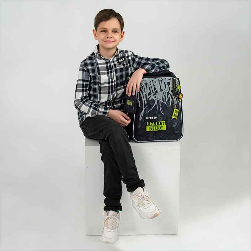 Школяр із рюкзаком Kite K25-531M-4 Street Style: каркасна форма, стильний урбаністичний дизайн, підходить для молодших класів