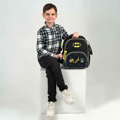Рюкзак шкільний каркасний Kite Education DC Batman DC25-556M