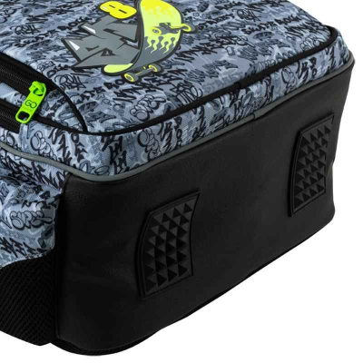 Рюкзак школьный GoPack Education Graffiti GO25-2606S-5
