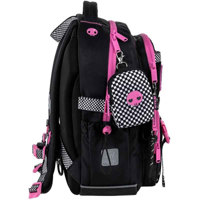 Шкільний рюкзак Kite HK25-1022M з принтом персонажа Kuromi і додатковим гаманцем в комплекті.