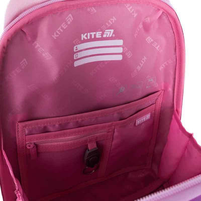 Внутрішнє відділення рюкзака Kite HK25-555S із кишенями-органайзерами для телефону, ключів та блокнотів.