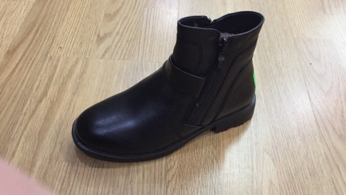 Зимові шкіряні черевики з хутром ТМ BI&KI, чорні