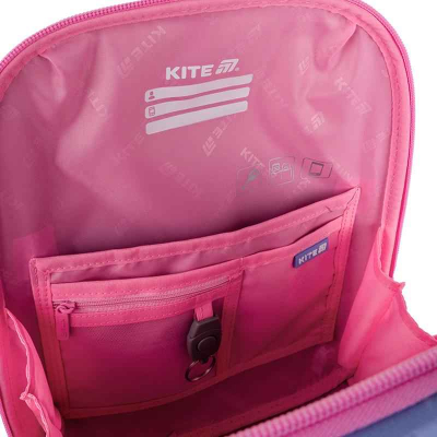 Продумане внутрішнє наповнення рюкзака Kite LP25-555S для організації шкільних речей